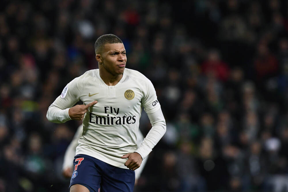 中俄两国元首互致新年贺电